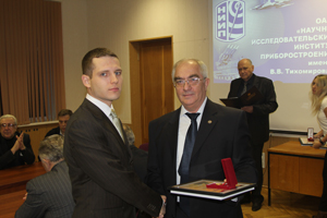  Награждение лауреатов премии имени В.В.Тихомирова и вручение Медали Тихомирова за 2014 год